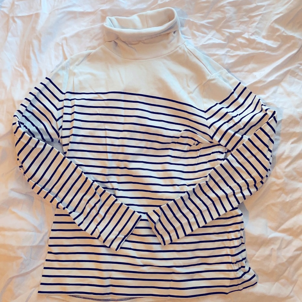 Croft&Barrow Turtleneck Size:M